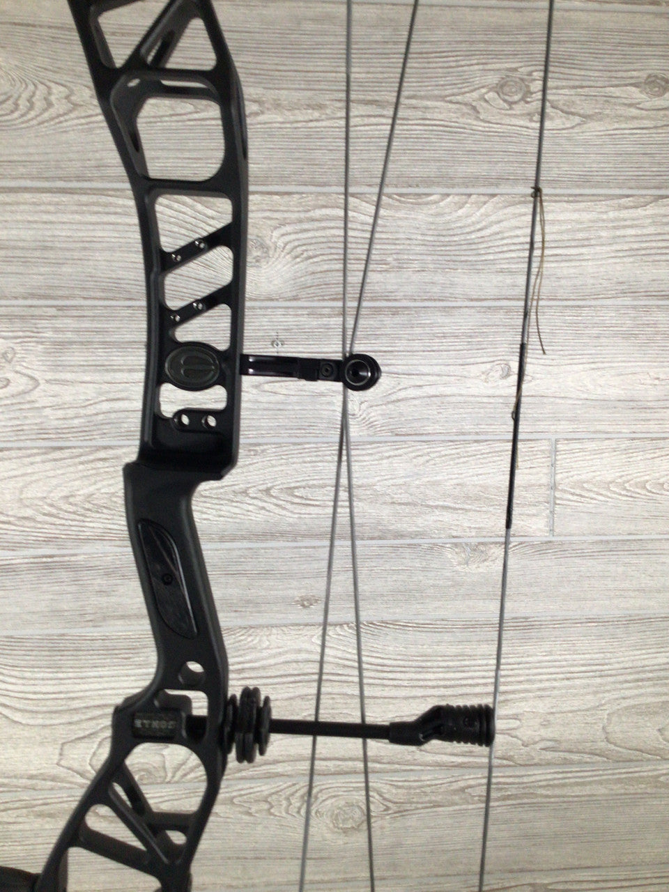Elite Ethos Black RH 70#