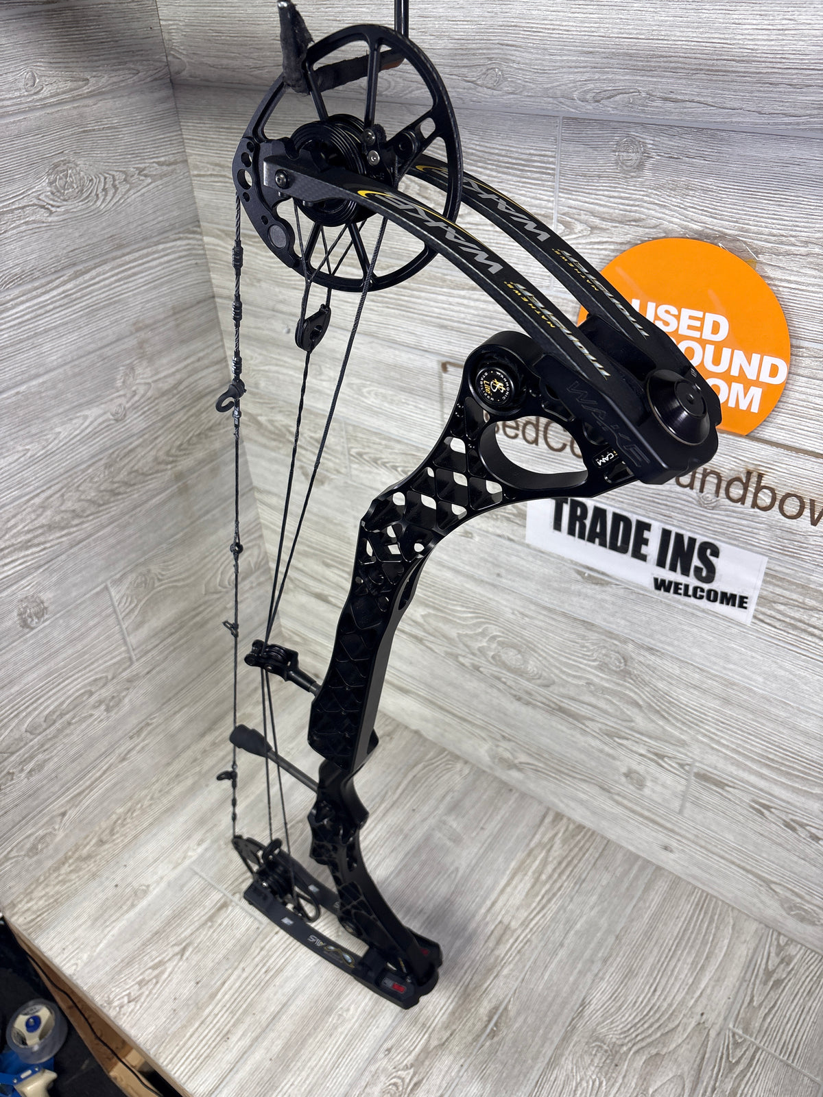 Used Mathews Wake Right Handed 70-80#