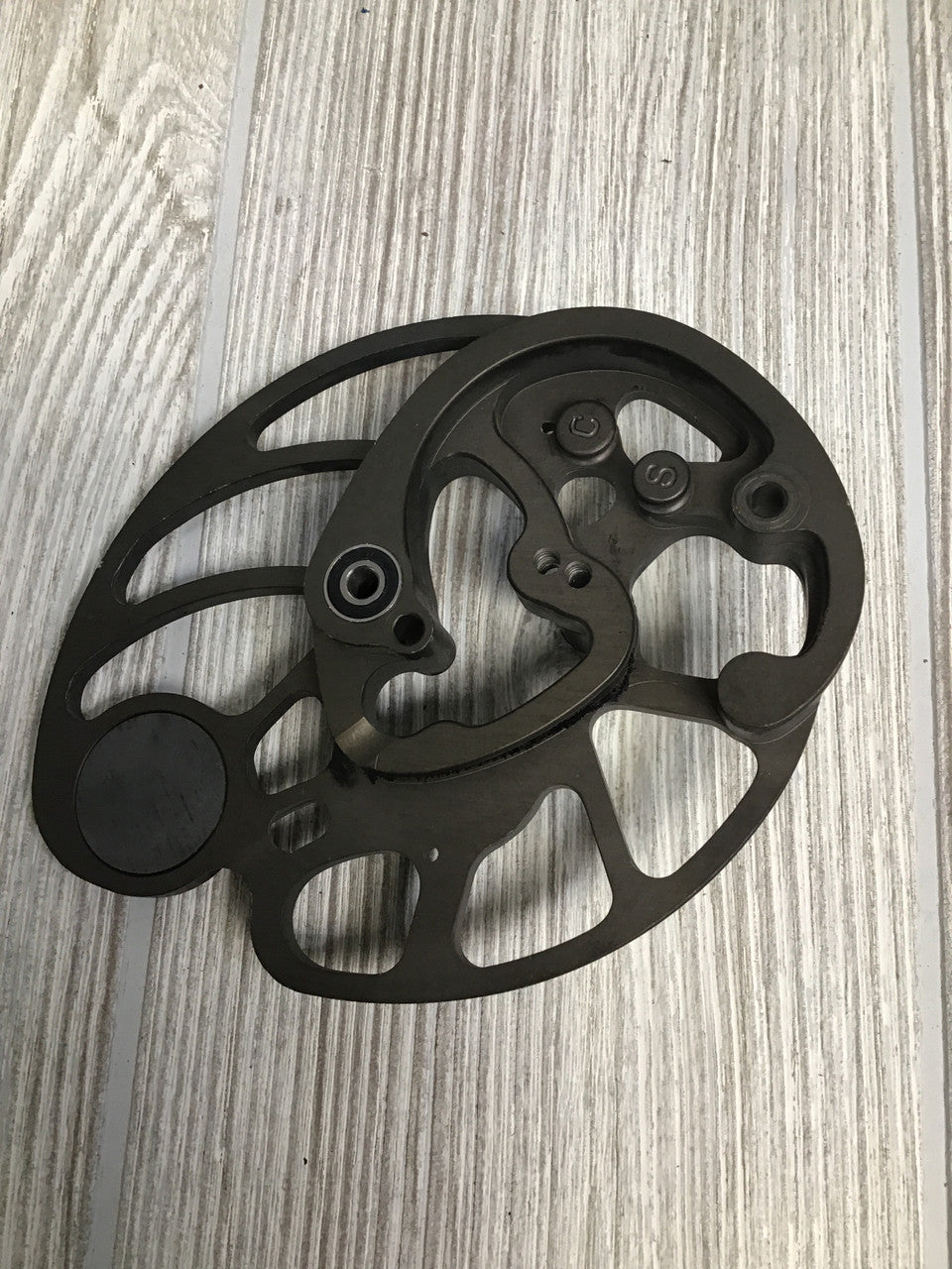 Mathews Ovation left hand cam 30.5" OVAT-C.5L