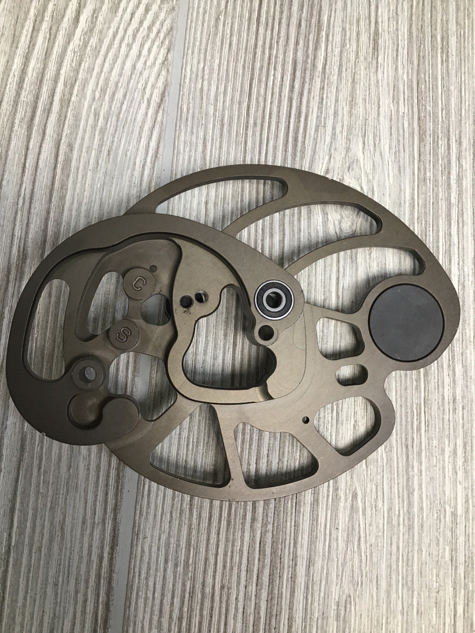 Mathews Ovation right hand cam 28" OVAT-ER