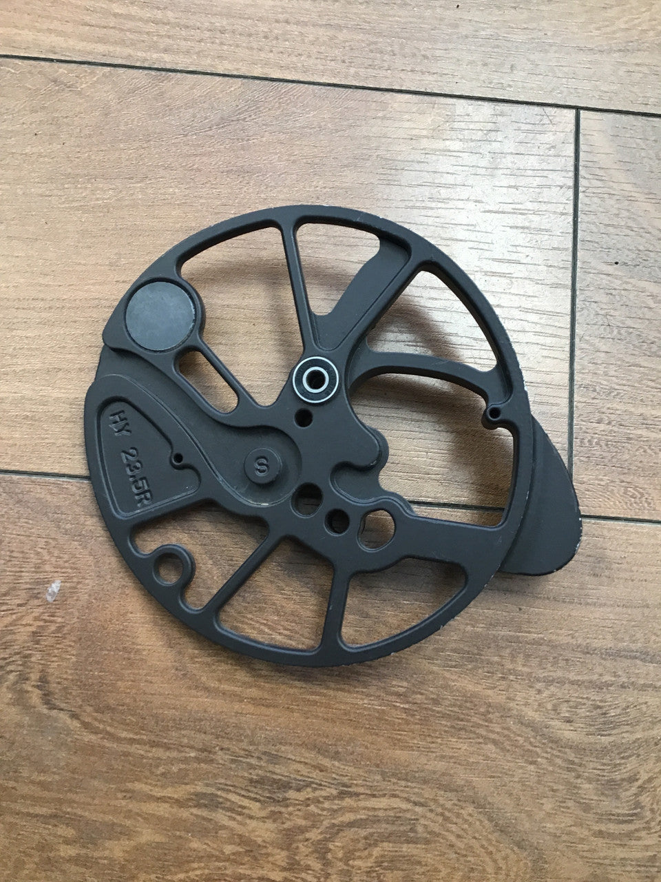 Used Mathews hyperlite 23.5"/DXT 24" Right Hand Cam
