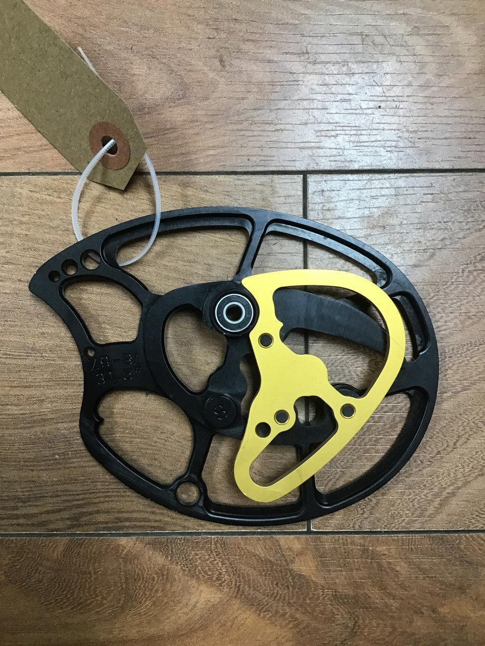 Used Mathews Z9 Cam Left Hand 29.5" Z9-FL