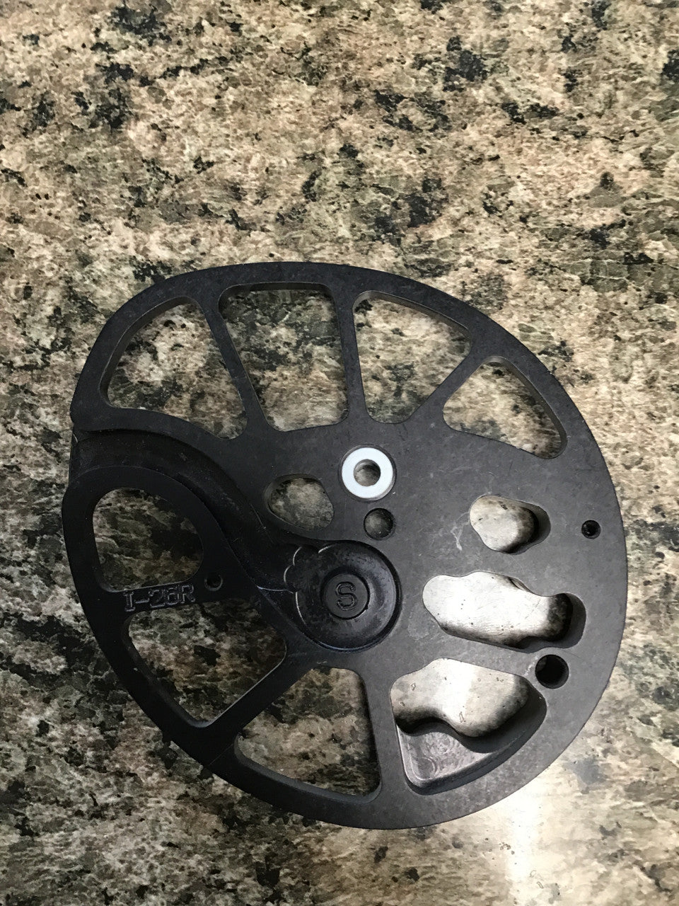 Mathews Ignition Right hand cam 26" I-26LR