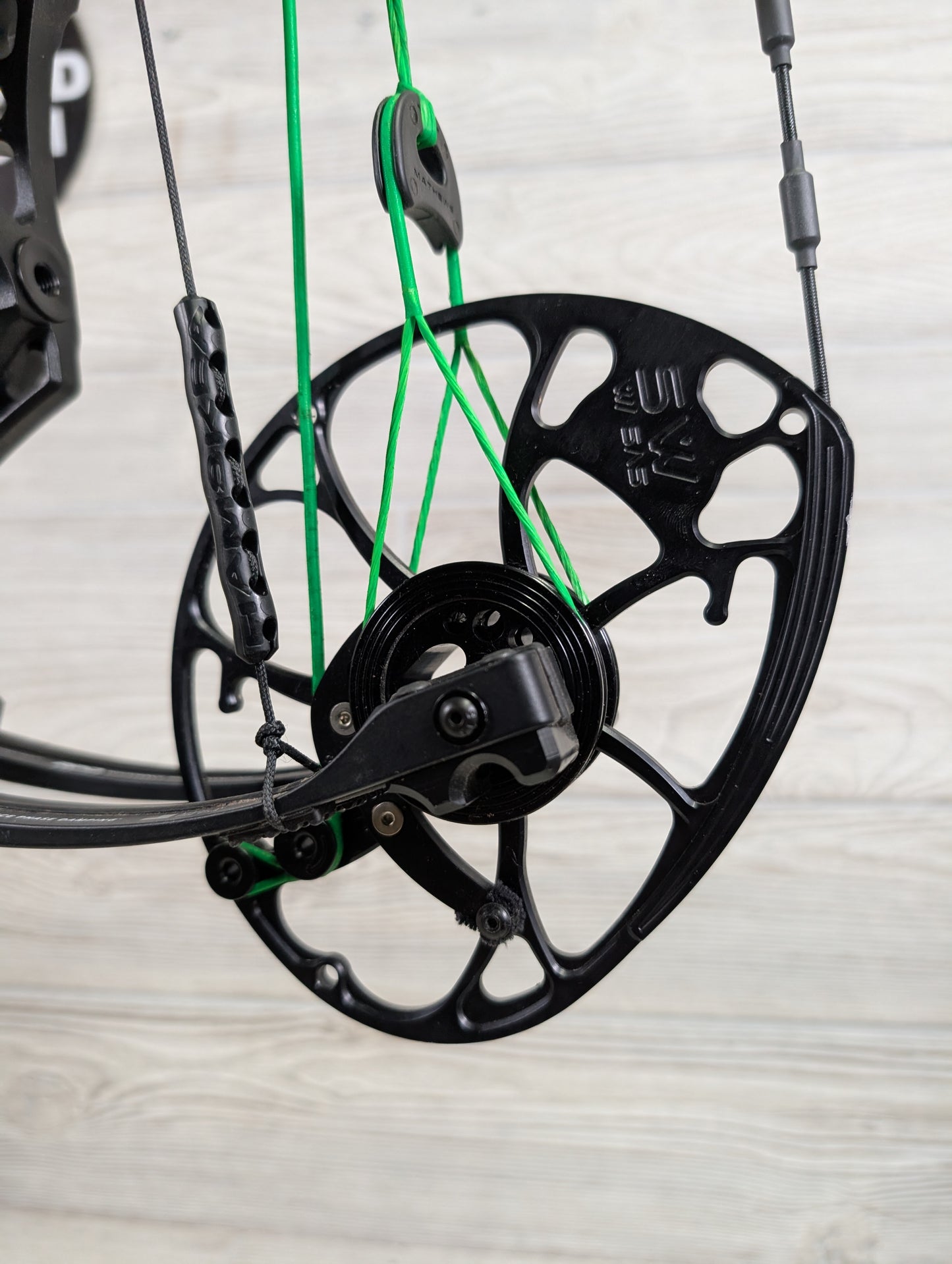 used Mathews Phase 4-29 Left Hand Black Bow Package