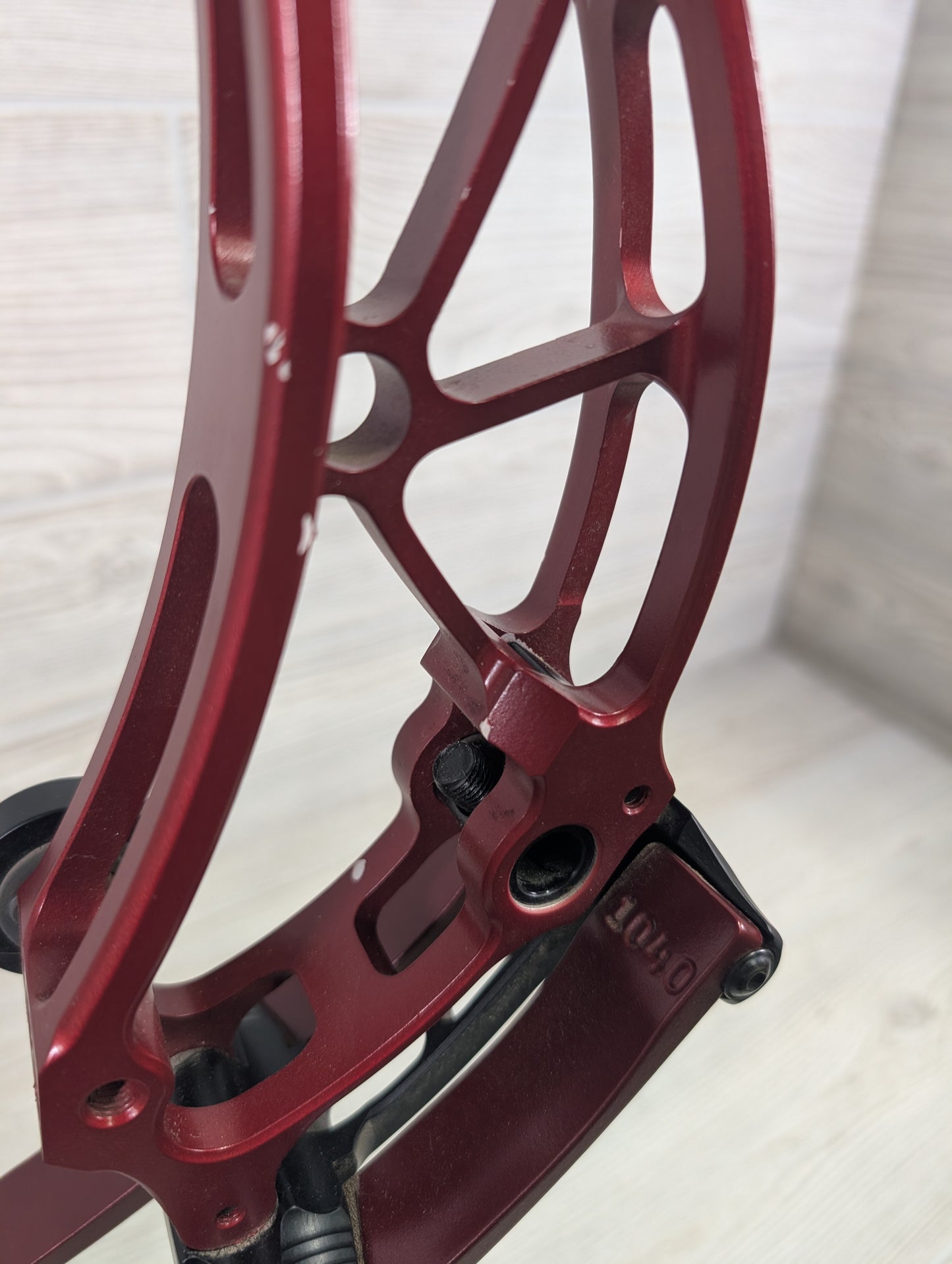 Used Bowtech Reckoning 35 60lb RH Red Bow