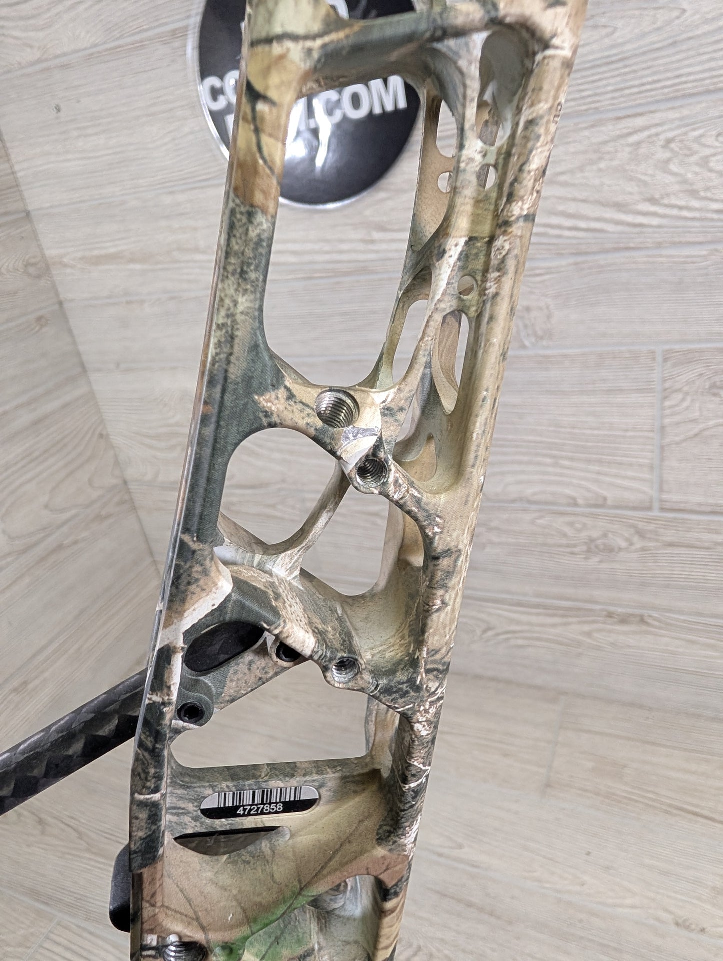 Mathews Lift 29.5 Right Handed RealTree