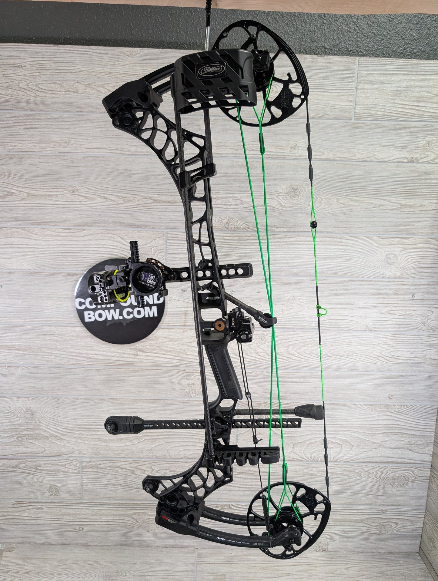 used Mathews Phase 4-29 Left Hand Black Bow Package
