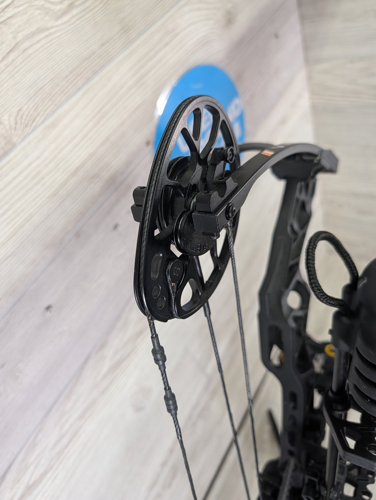 Mathews Prima Black RH Package