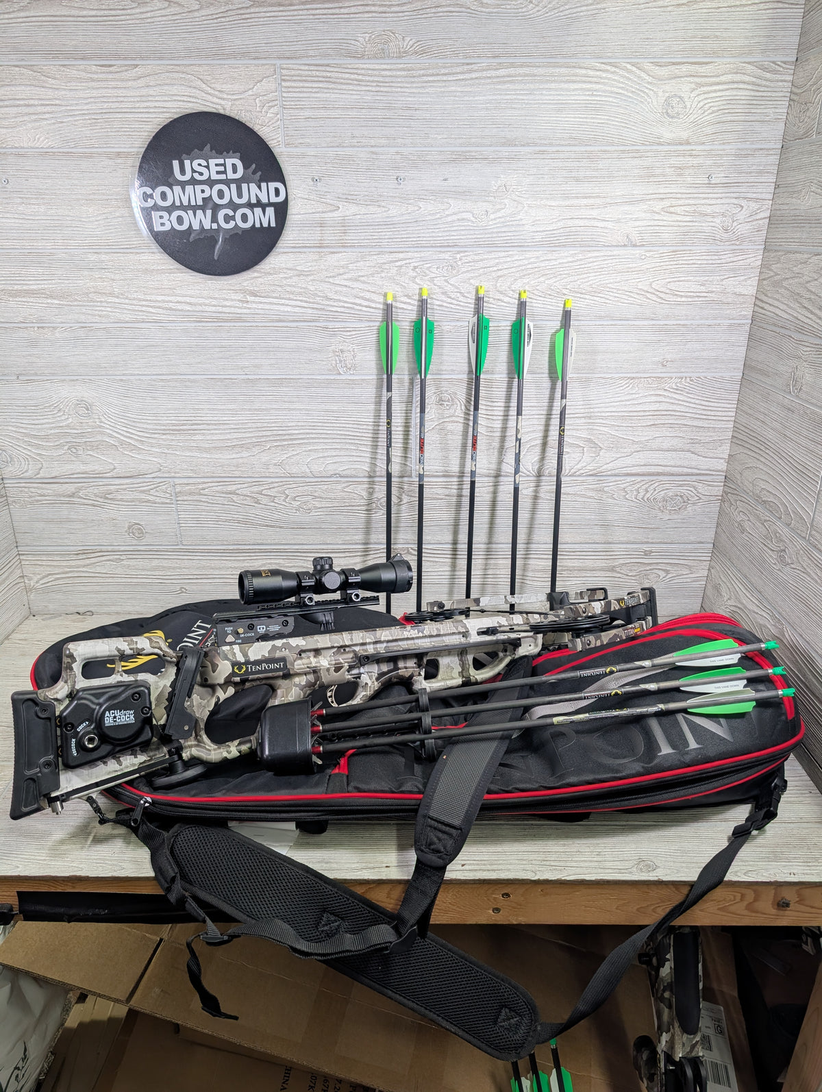 TenPoint Titan De-Cock Crossbow Package
