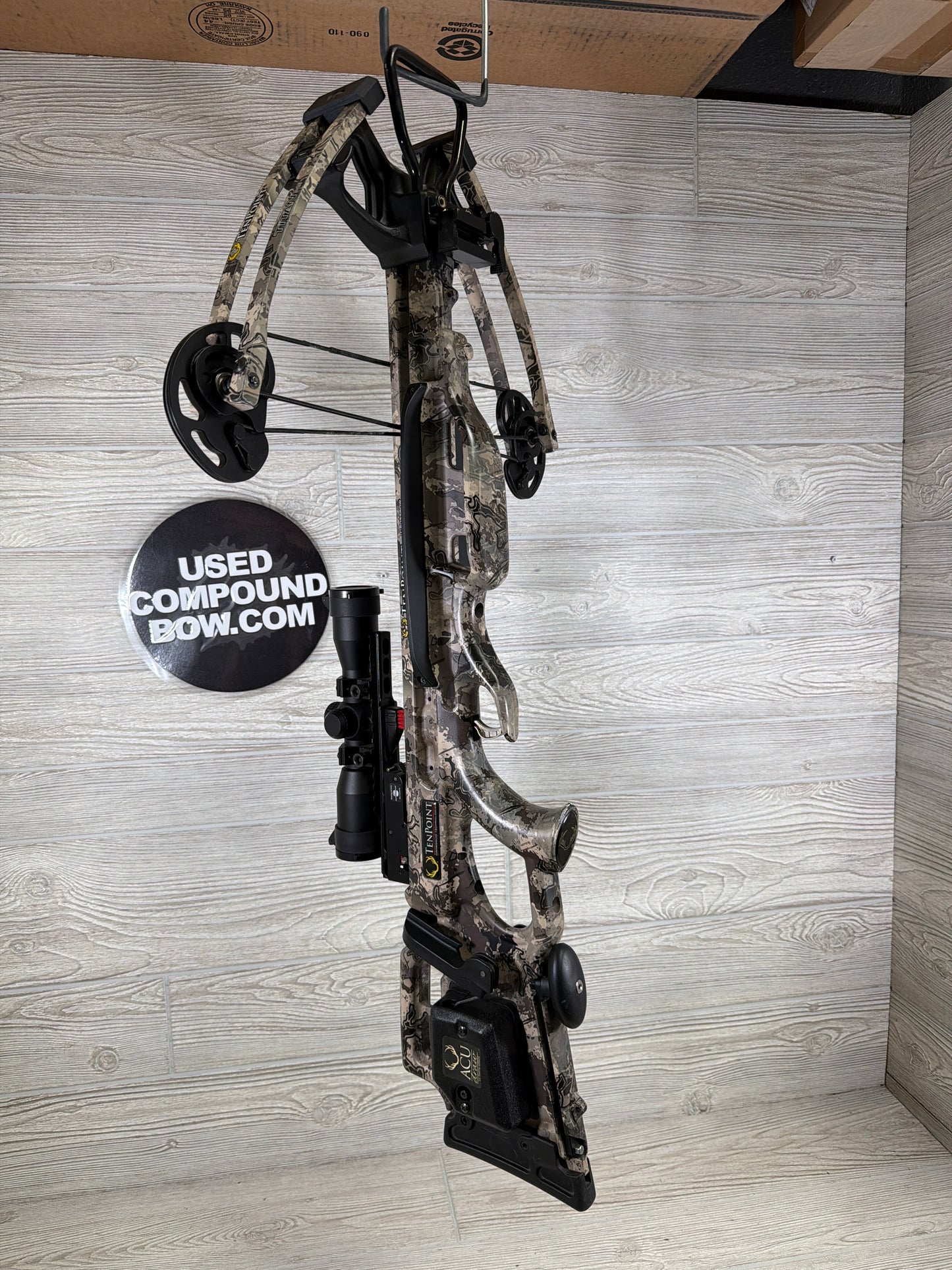 Tenpoint Titan M1 Crossbow Package