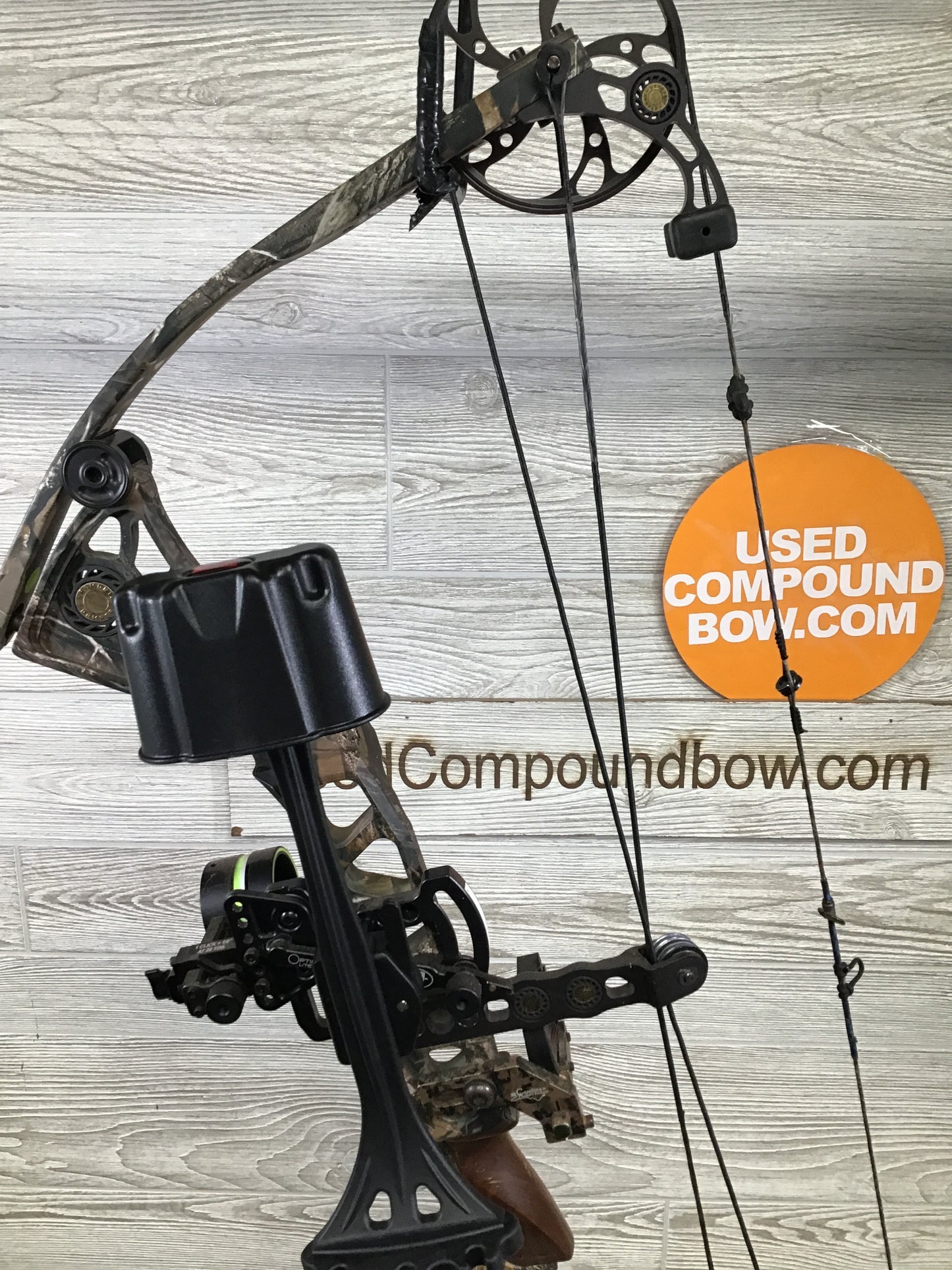 Used Mathews Drenalin LEFT HAND 60-70# PKG READY TO HUNT