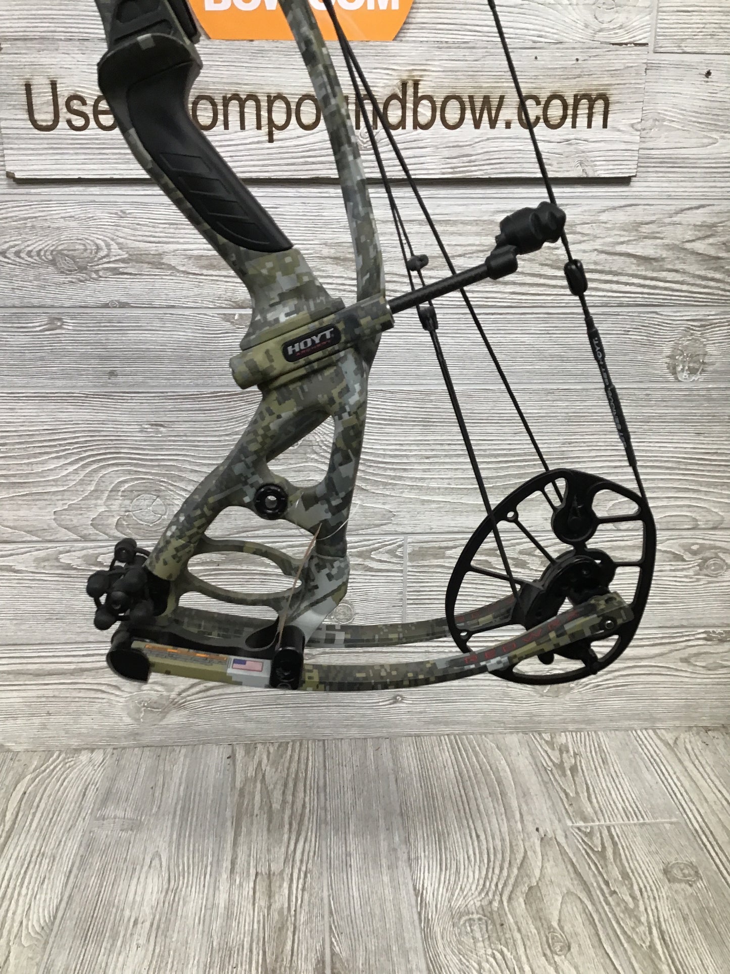 Hoyt RX-4 Right Handed Sitka Elevated 2 50-60# 25-30