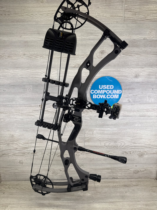 Hoyt RX-8 Ultra Tombstone RH 60-70# package