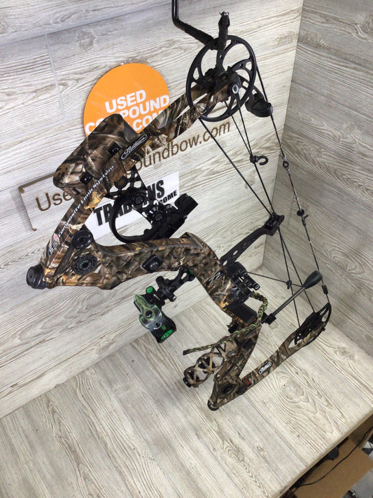 Used Mathews Z2 Right Handed Bow Package 30" 60-70# Lost Camo