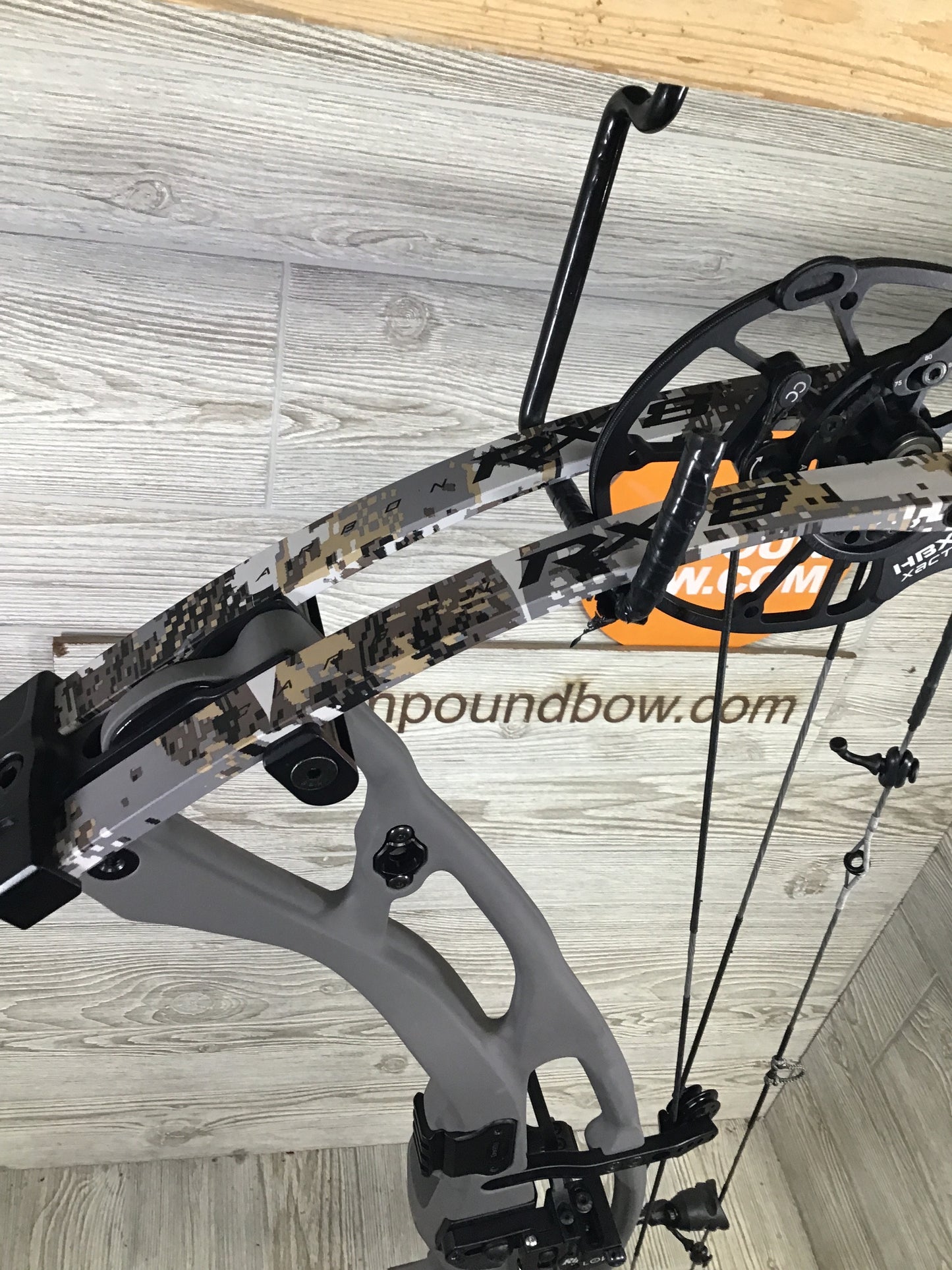 Hoyt RX-8 Left Handed Custom 40-50 lb Tombstone Riser - Elevated 2 Limbs Package