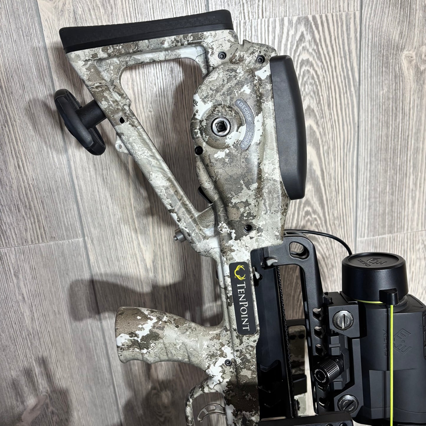 Used Tenpoint Havoc RS440 Garmin Package with case