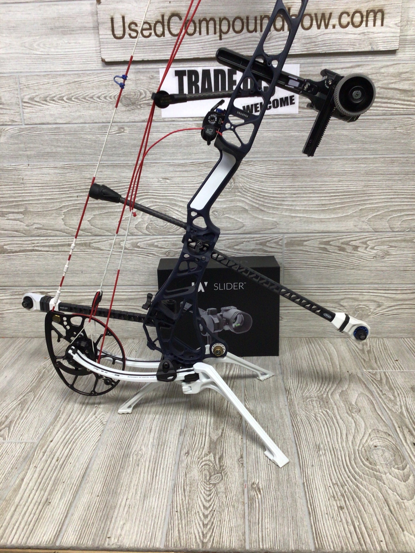 Used 1776 Limited Edition Mathews ARC 34 Right Handed 27.5/55# LOADED PACKAGE