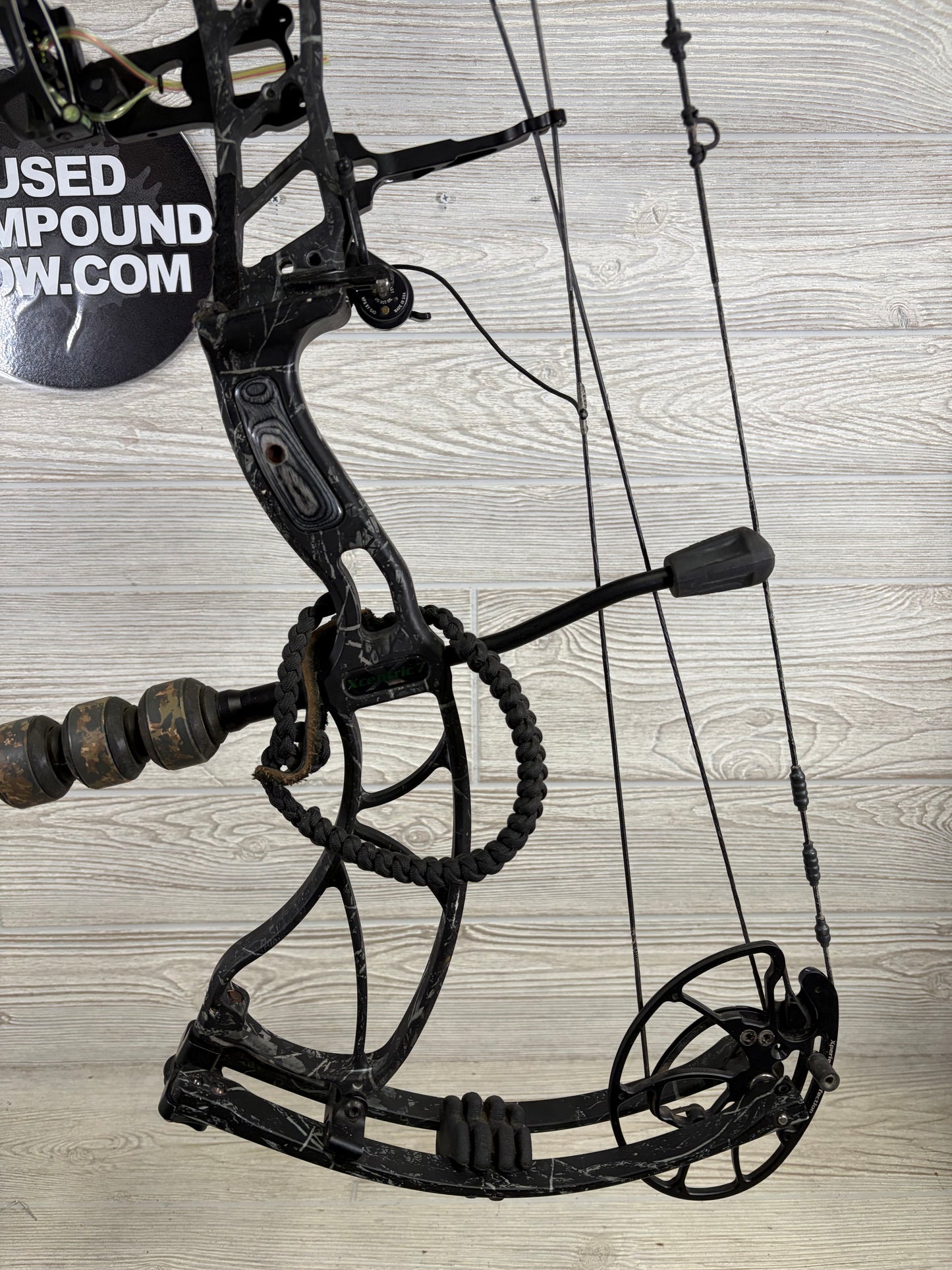 Used Xpedition Xcentric 7 RH 29" 55-65lb Bow Pkg