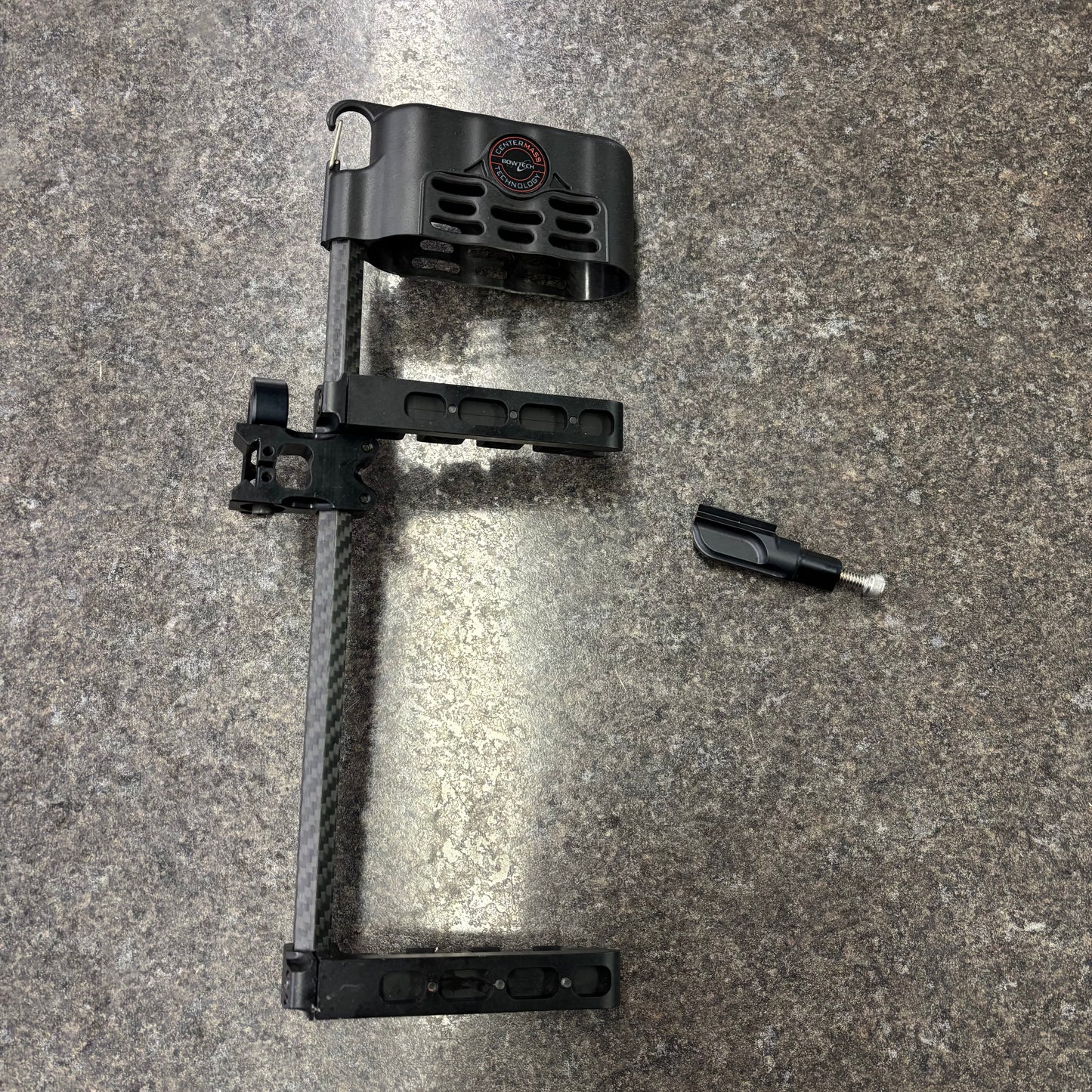 Used Bowtech Centermass 4 Arrow Quiver Black