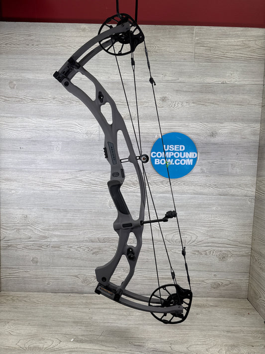 Hoyt RX-9 Ultra Right Handed 60-70# Tombstone 28.5/70
