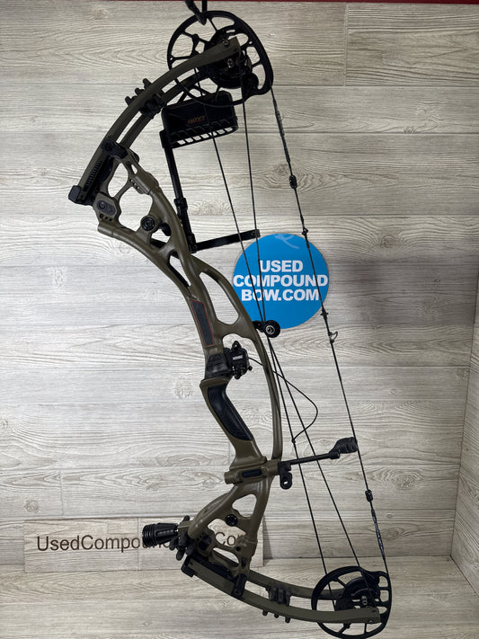 Hoyt RX-5 Ultra Right Handed Wilderness 70lbs 27-32"