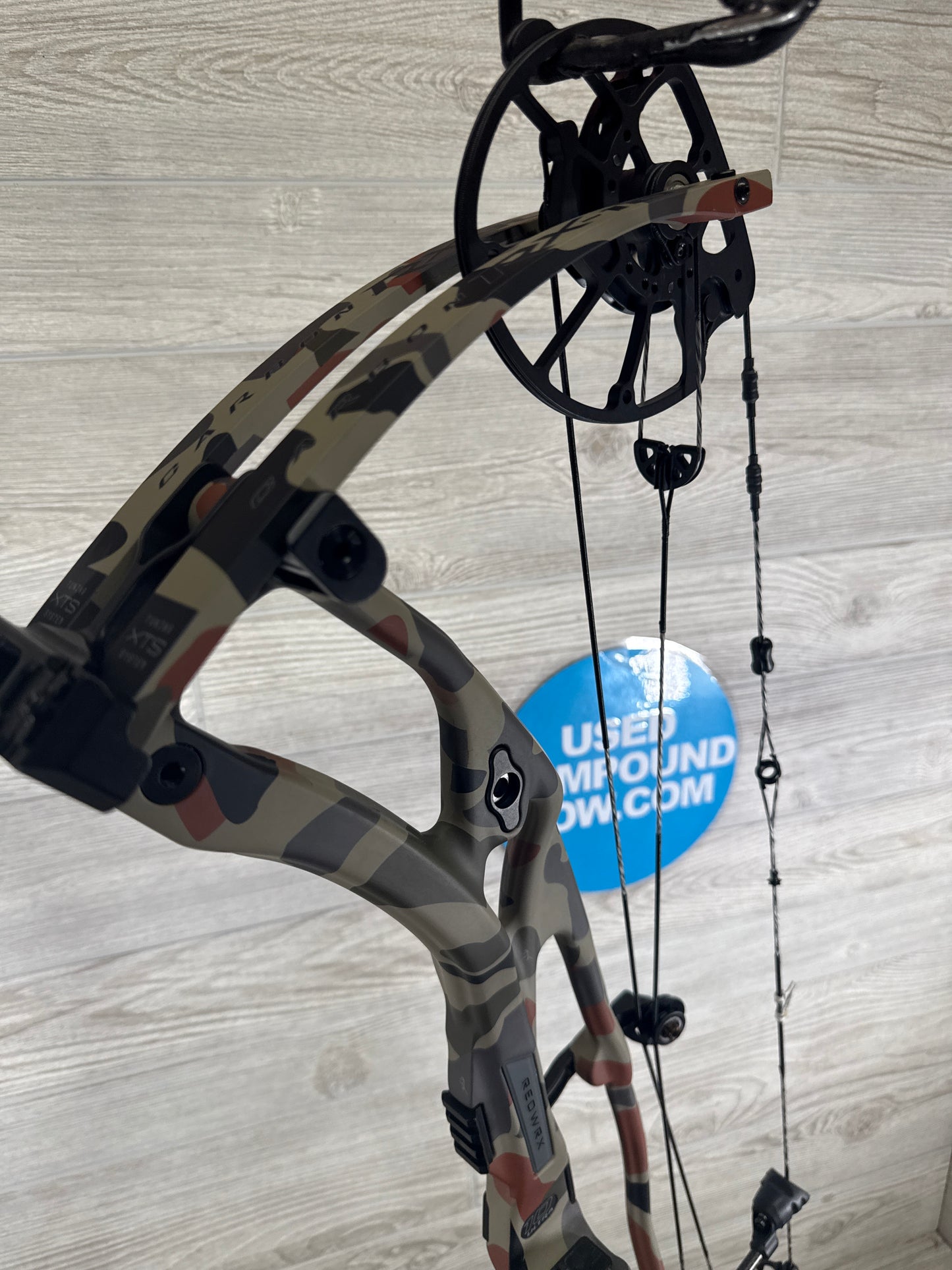 Hoyt RX-10 Ultra RH Duck Camo 60-70 lbs.