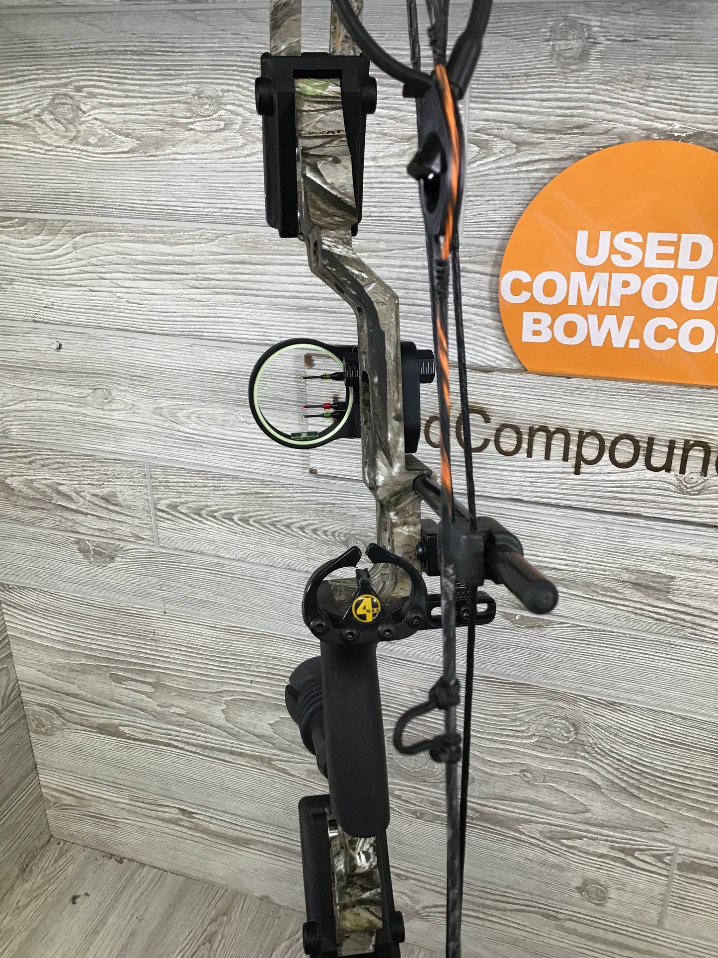Used Mission Craze RH 29"/70 lb Package