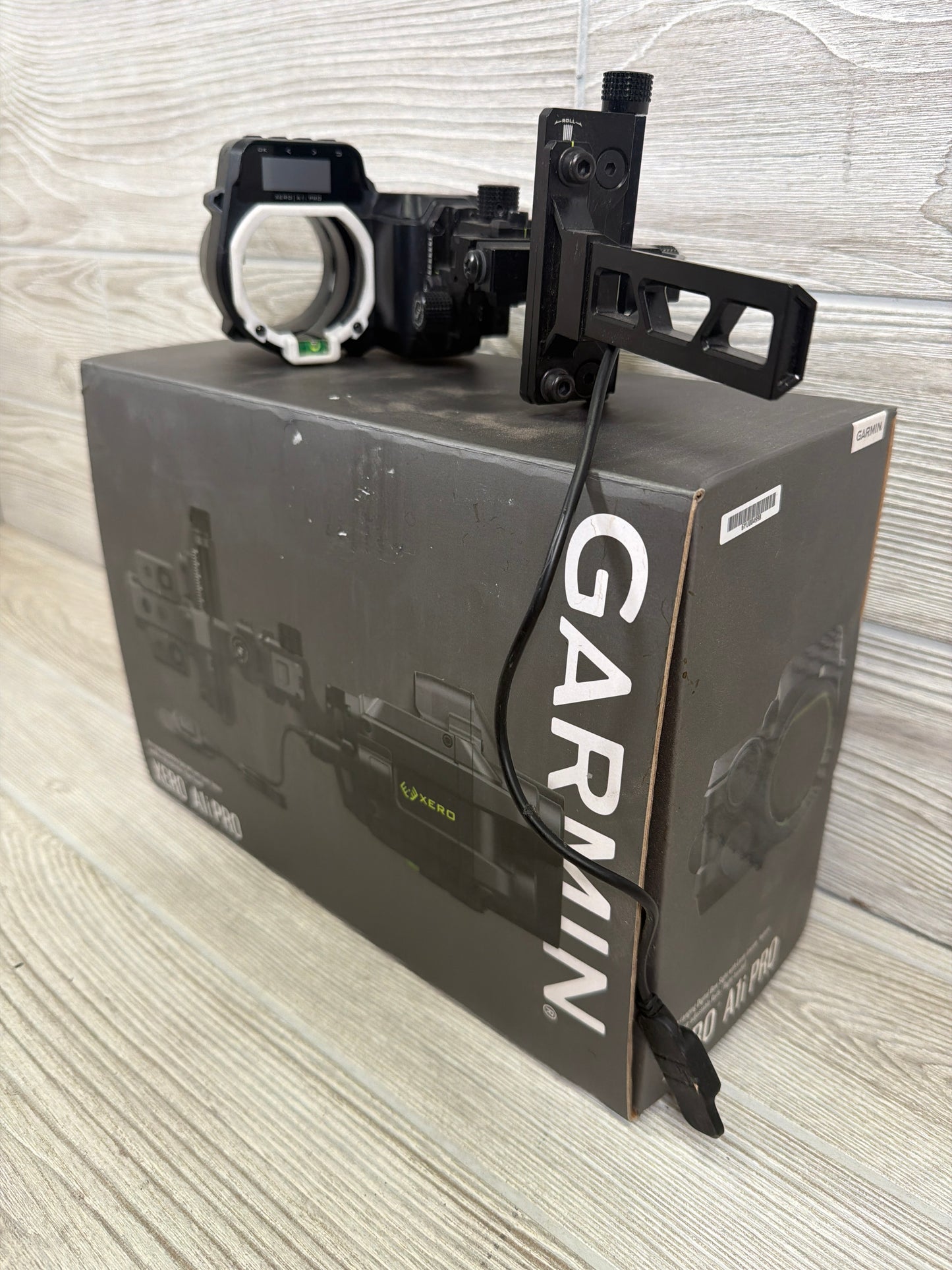 Garmin Xero A1i Pro Digital Bow Sight RH Bridgelock & Side Mount