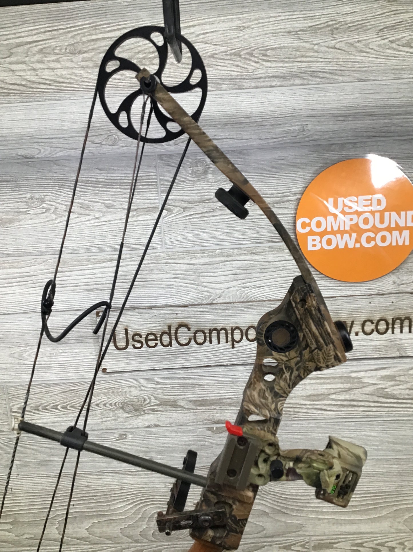 Used Mathews SQ2 30" 62# package