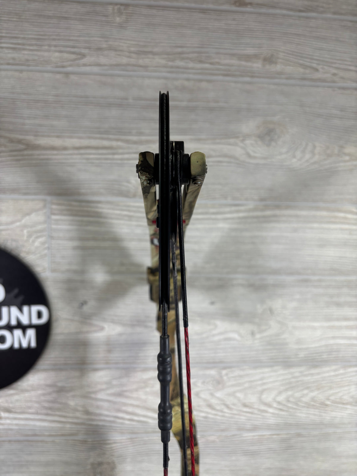 Bowtech Fuel Right Hand 18-30" 30-70lbs Camo