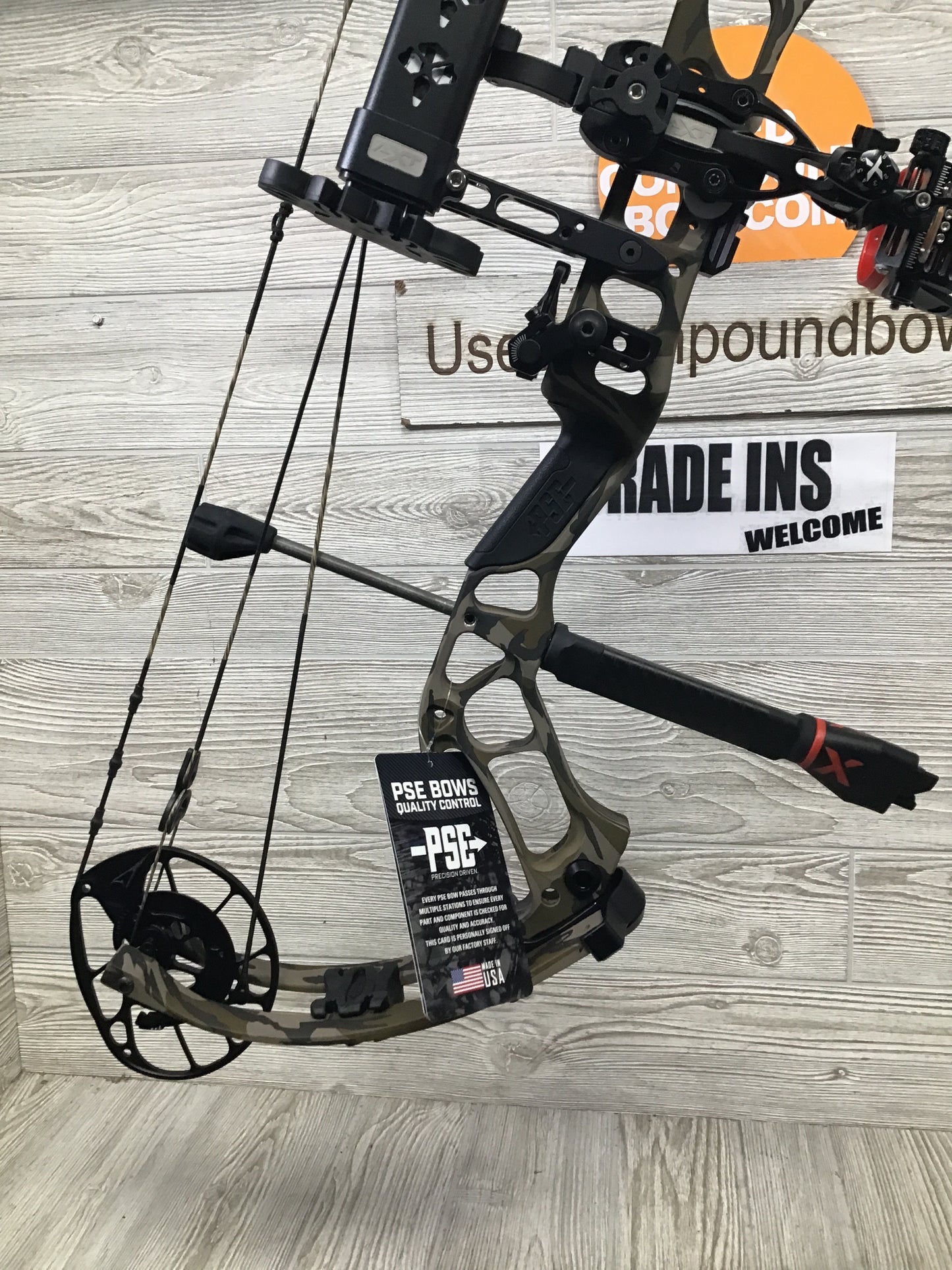 NEW IN BOX W/WARRANTY PSE EVOLVE 30 - BOTTOMLANDS - 70 - RH - EC2 package