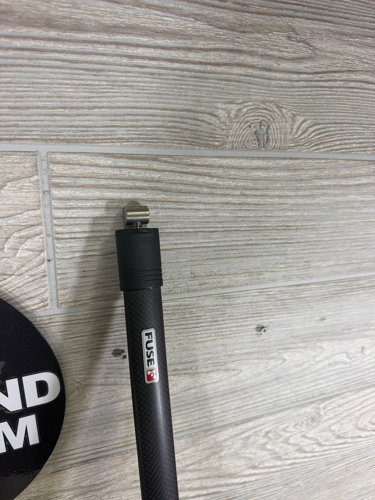 Used Fuse Carbon Blade 30" Target stabilizer W/ Doinker QD Mount