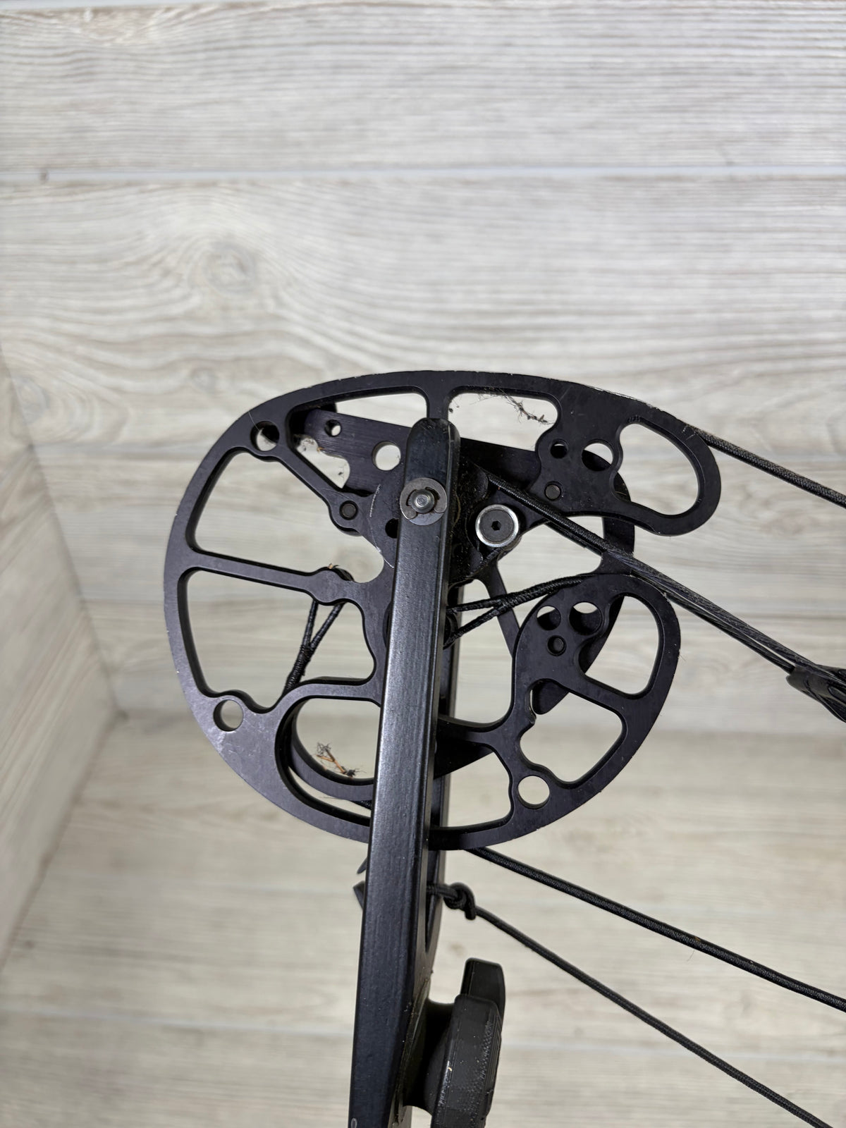 Used Darton Mach 1 Right Handed 50-60# Bow Package