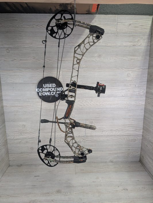 Used Mathews V3 31 Left Hand Realtree Camo Pkg