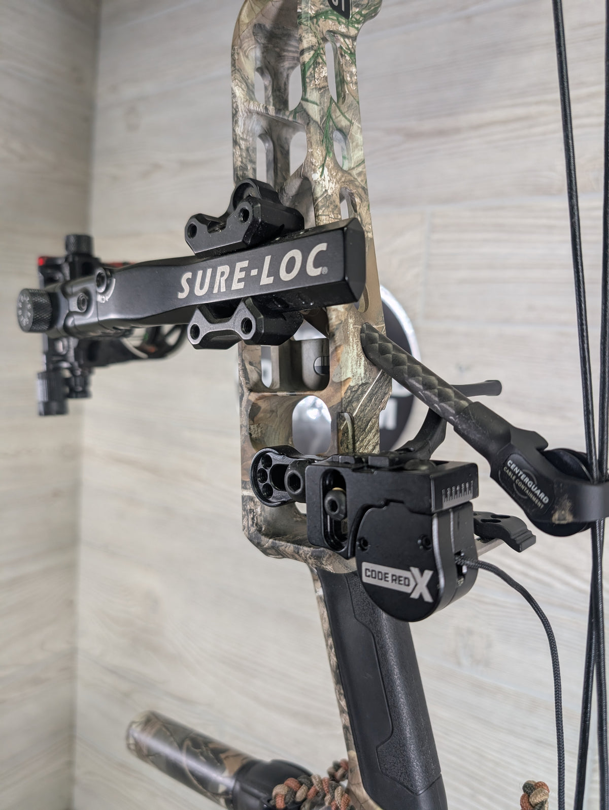 Used Mathews V3 31 Left Hand Realtree Camo Pkg
