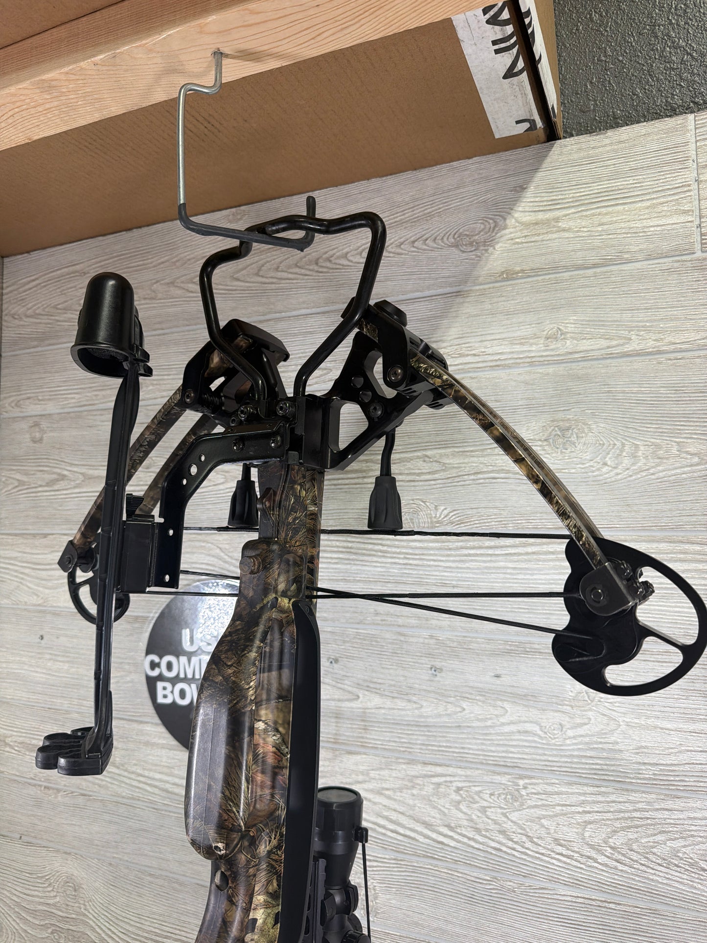 Used Tenpoint Titan RCX Crossbow w/ Acuslide