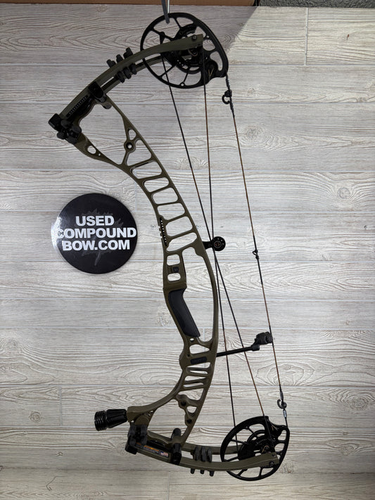 Hoyt VTM 31 Right Hand Wilderness Green 60-70lb