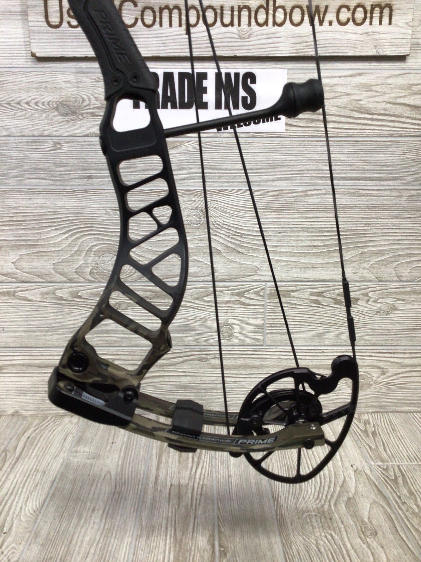 Prime RVX+ 2 Right Handed 60-70# Fade Black- Bottomlands