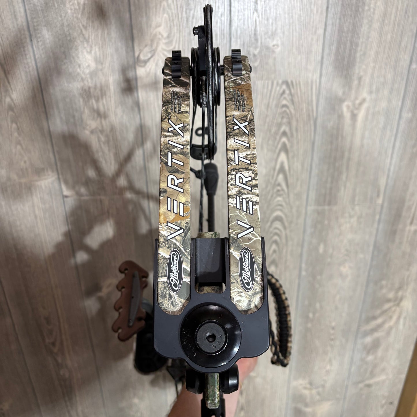 Used Mathews Vertix LH Realtree Package with Garmin