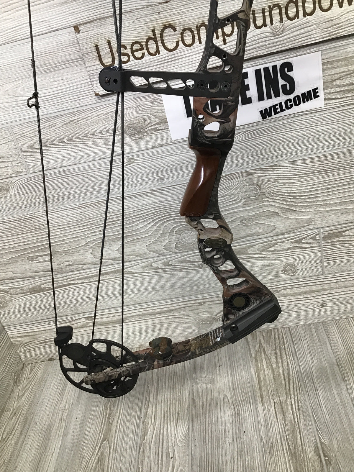Mathews Outback 29" 60-70lb Right Handed Bow