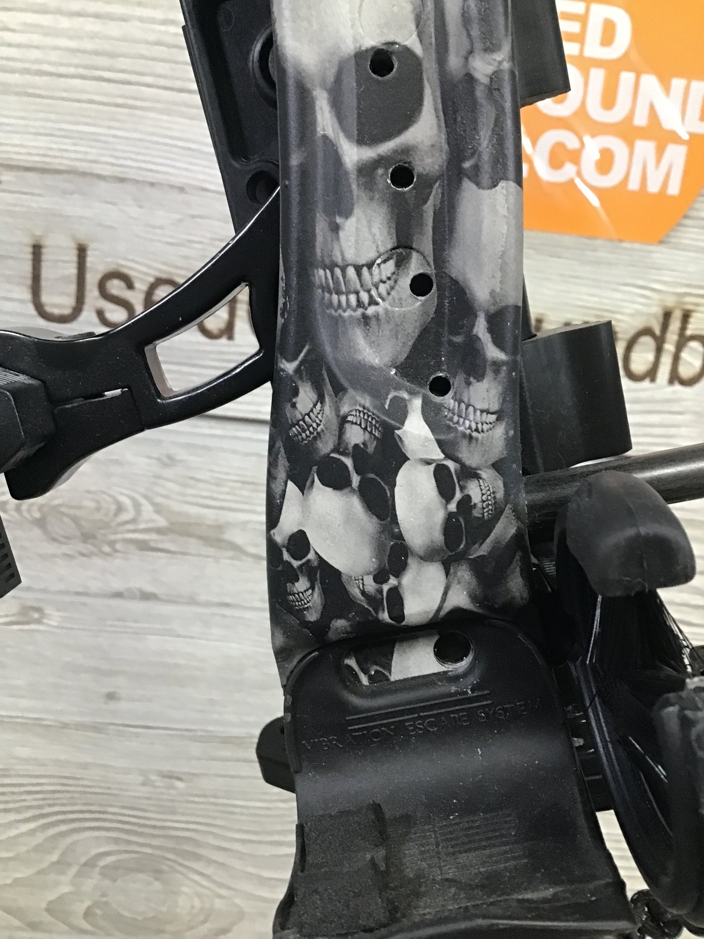 Used Martin Crossfire Skull pattern RH Ready to Hunt Package