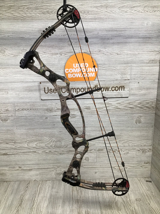 Used Hoyt Vectrix RIght Handed 27.5/70 Camo