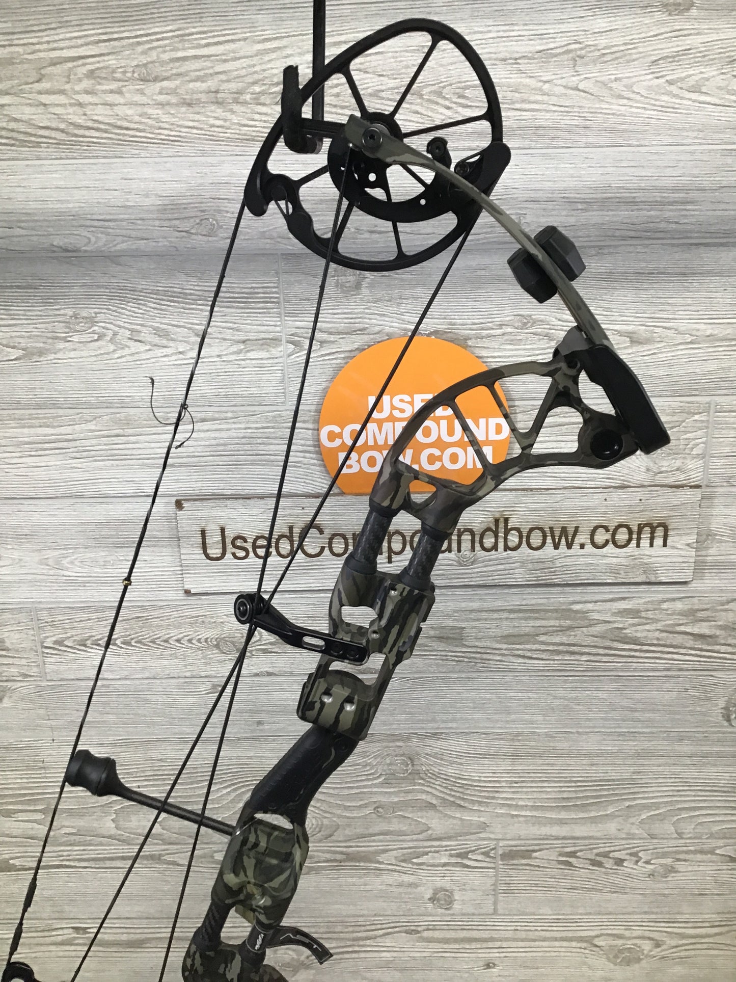 Prime Form 30 60-70 Mossy Oak Bottomlands 29" Right Handed