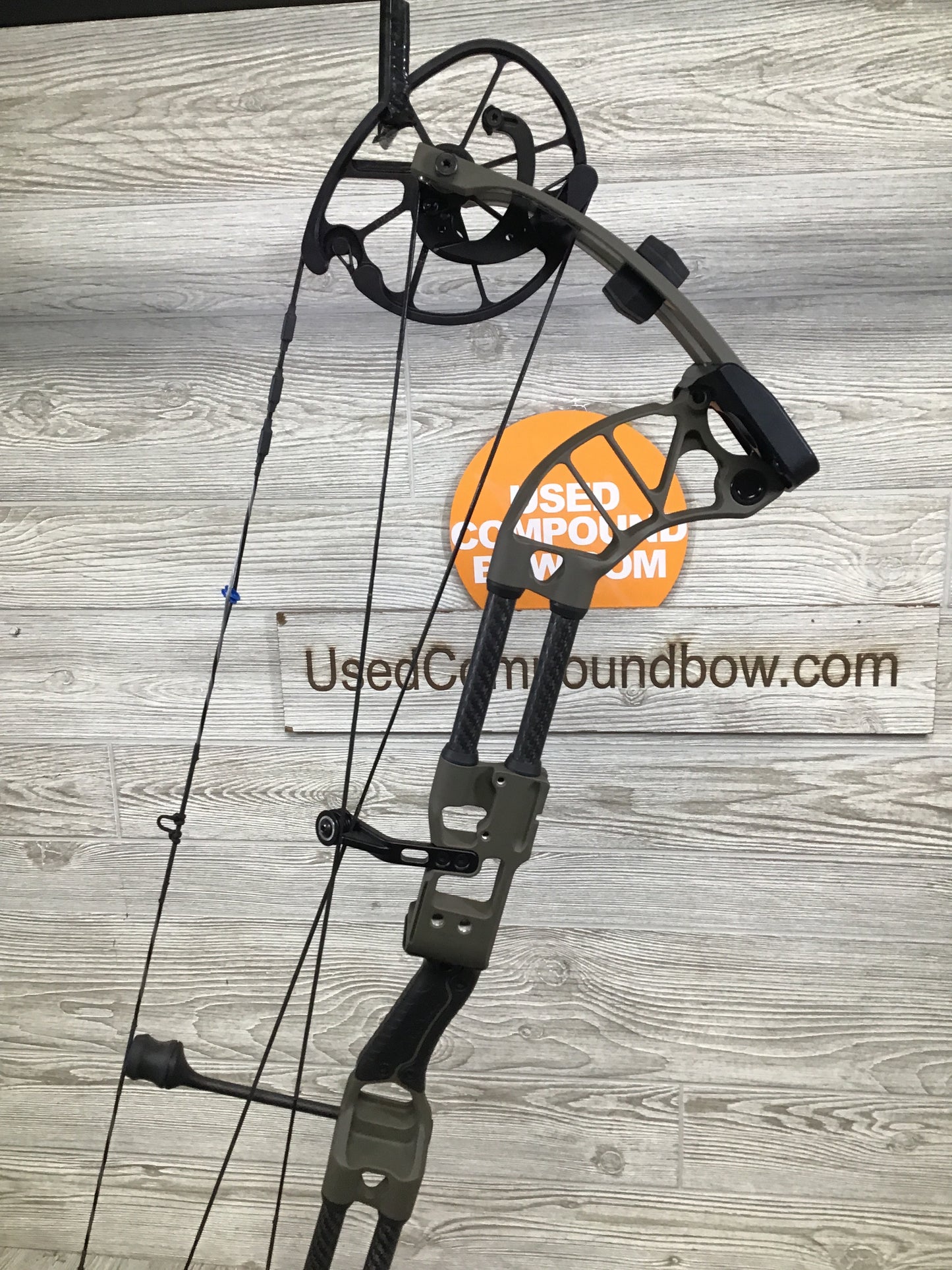 Used Prime Form 34 Right Handed 60-70lb Morel