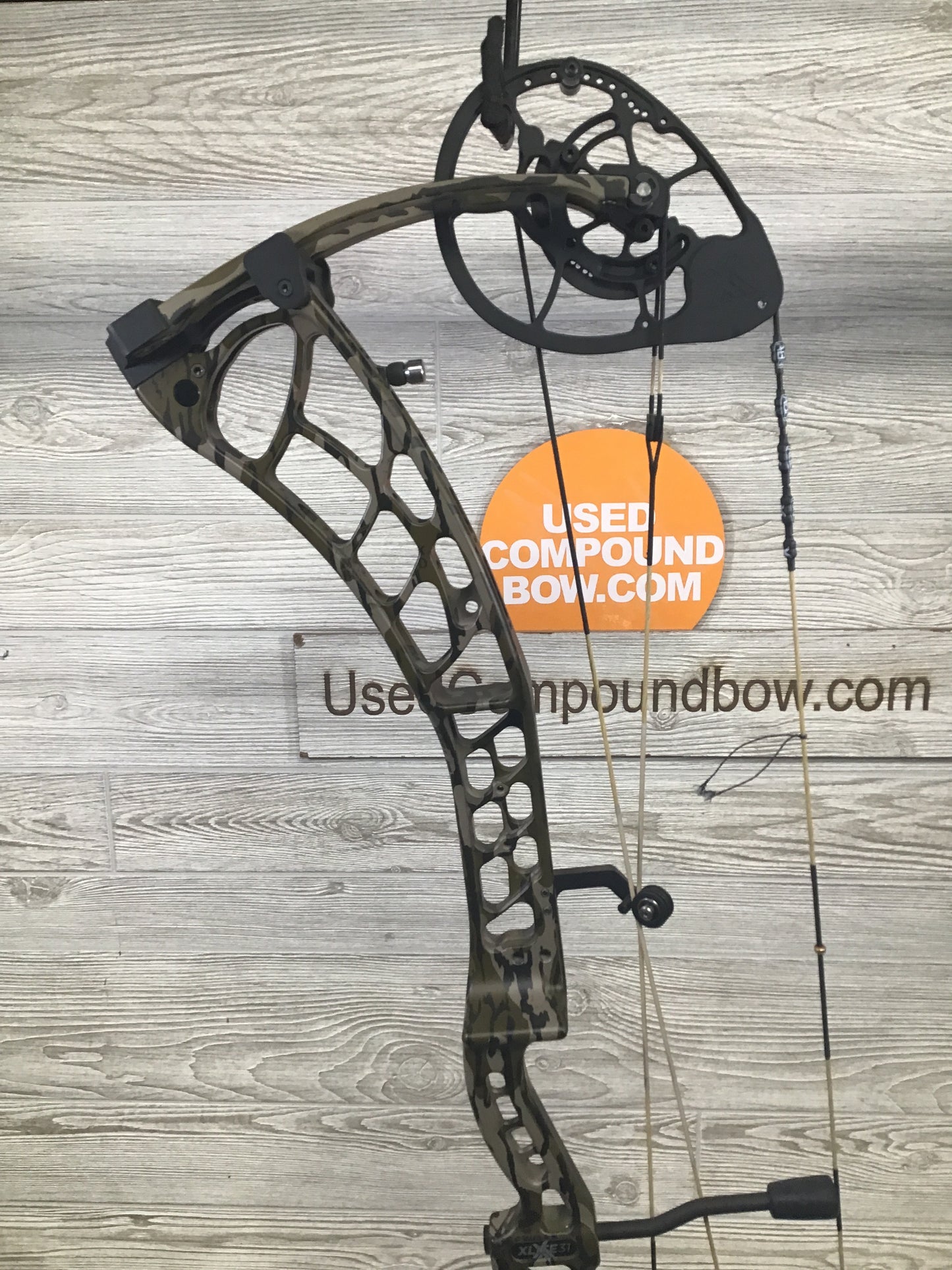 New Xpedition Xlite 31 50-60# Mossy Oak Bottomlands Right Handed