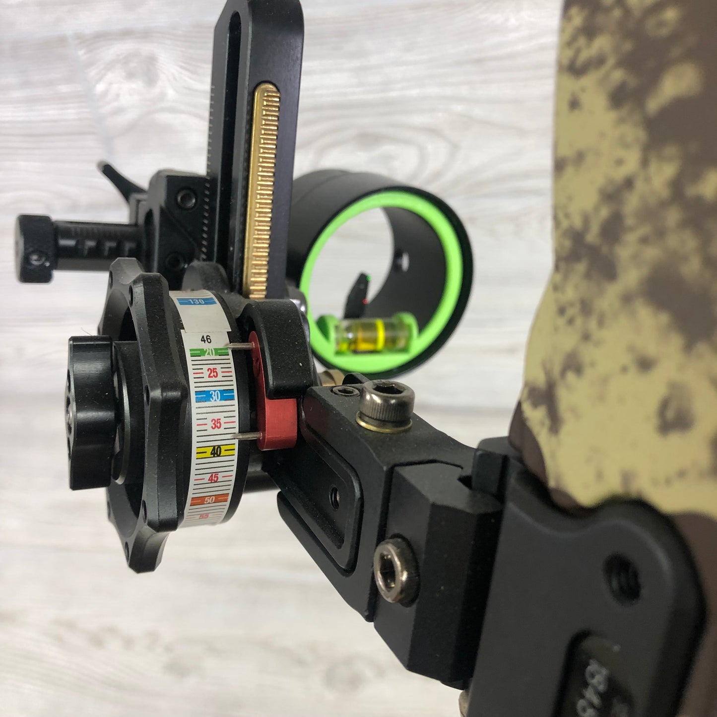 Used Hoyt RX-9 LH 60-75# First Lite Circa package