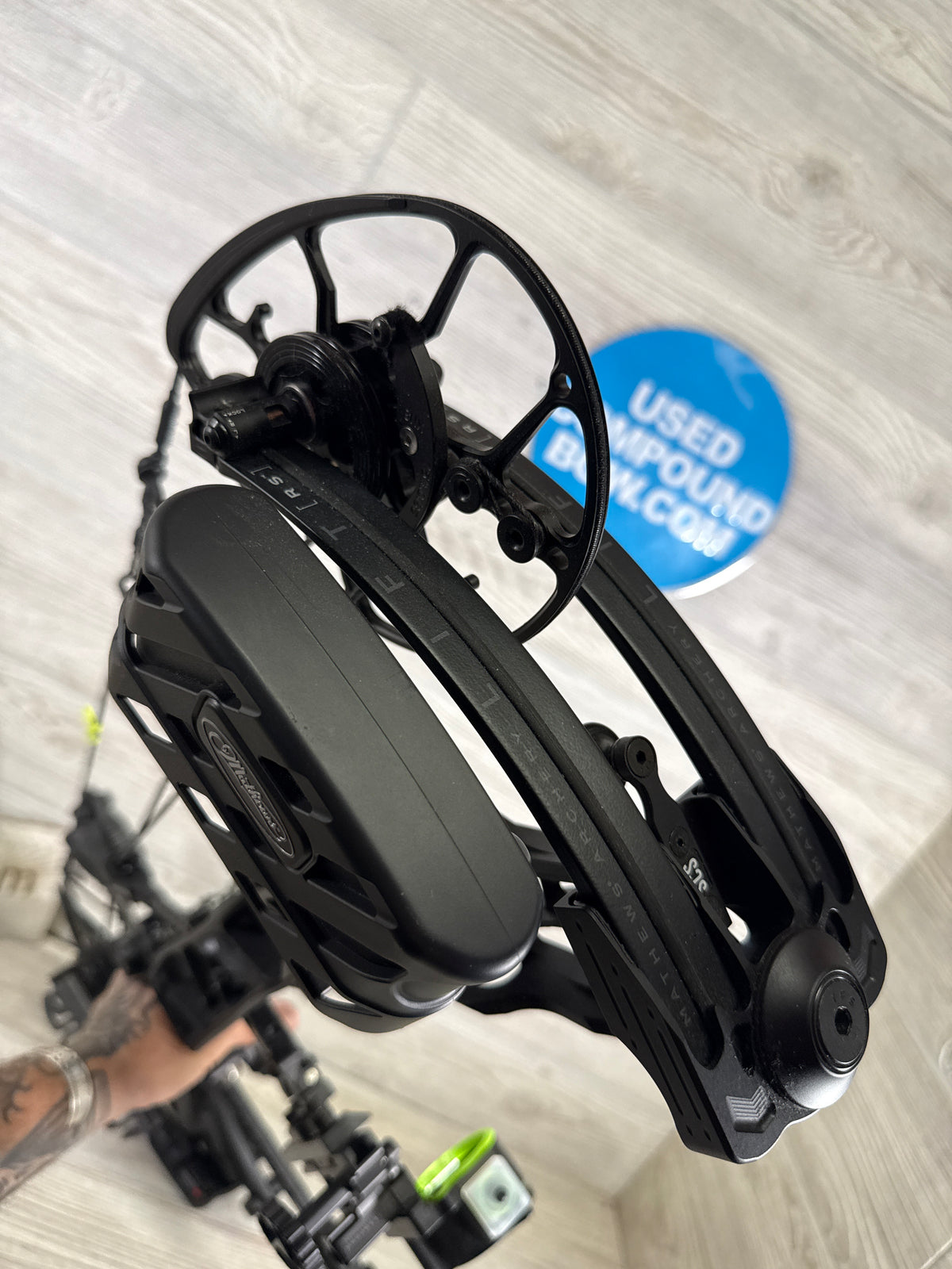 Used Mathews Lift RS Right, Handed, Black, Light Limb Bow Package