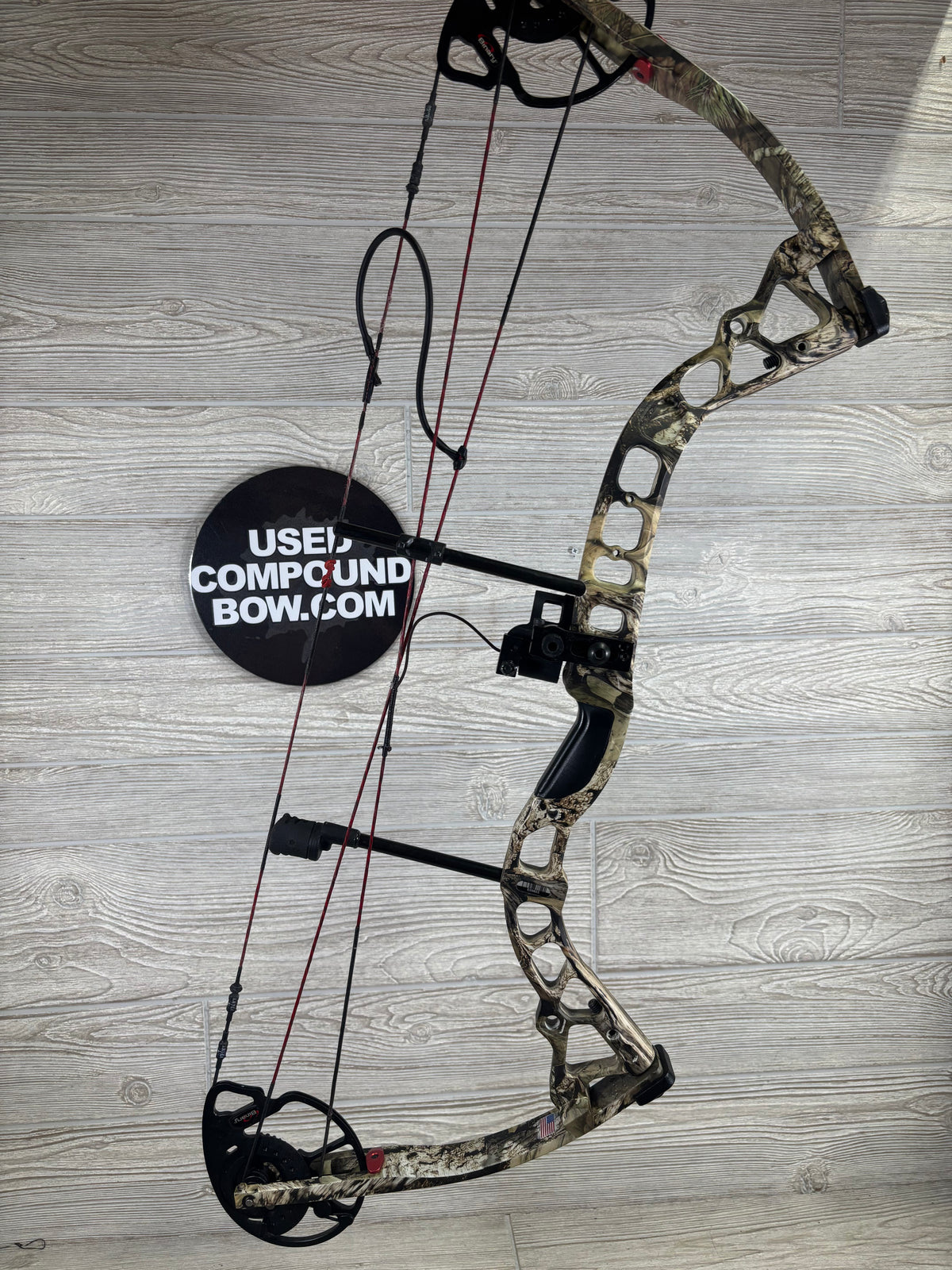 Bowtech Fuel Right Hand 18-30" 30-70lbs. Camo