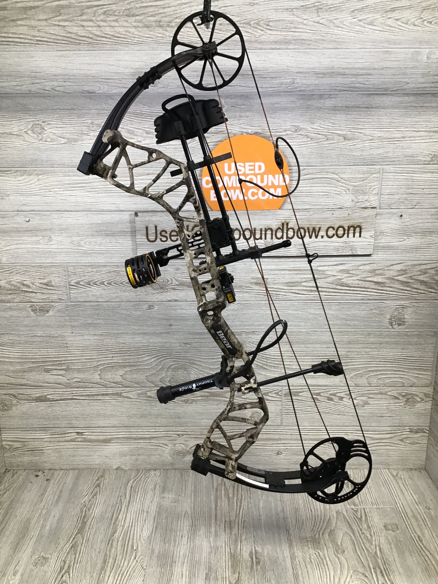Bear Species EV Right Handed Bow Package Camo