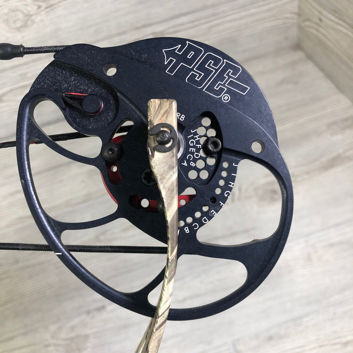 Used PSE Stiletto RH Package 30-40#